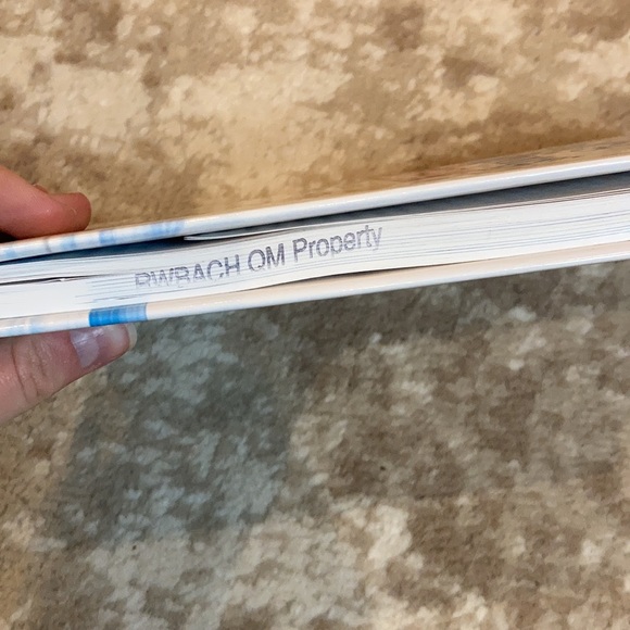 Our Iceberg is Melting  by John Kotter Book - Picture 5 of 6